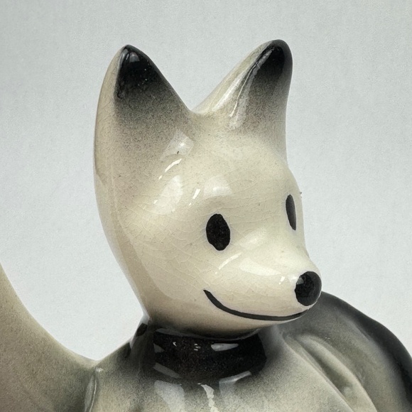 Mid Century 1956 McCoy Boxing Kangaroo Ceramic Dresser Caddy Valet Black & White - Picture 9 of 13